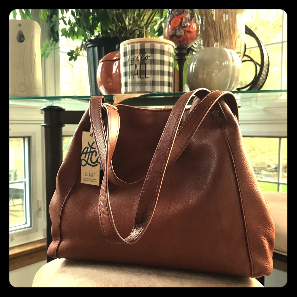 American Leather Co. Genuine Leather Purse